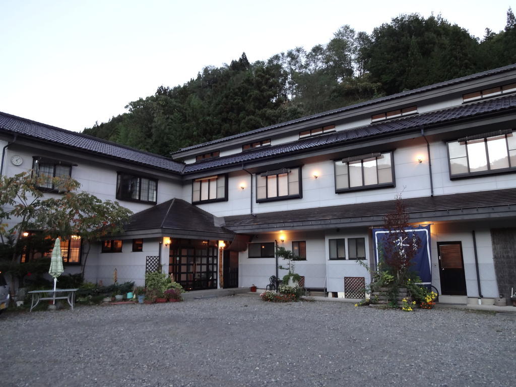 Hotel Mizubasho No Yado Higashi Katashina Zewnętrze zdjęcie